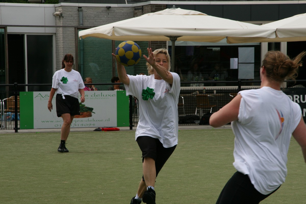 16 juni 2012vriendjes en keuteldag 096.jpg